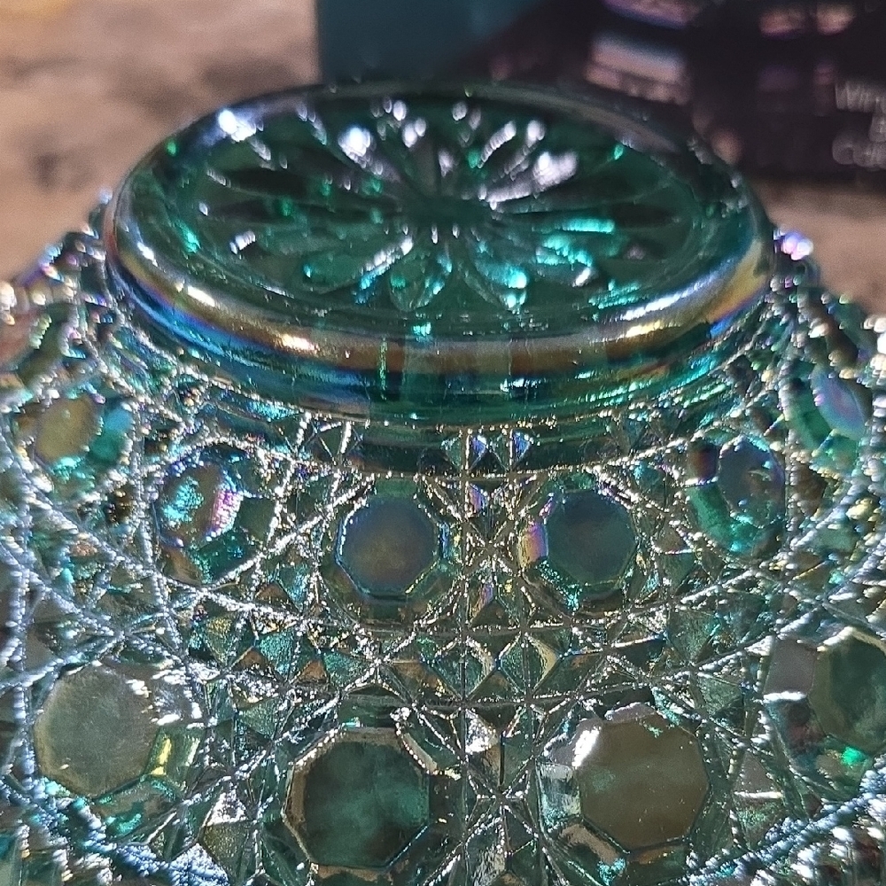 Carnival Windsor Candy Box - Iridescent Blue. EUC comes In Original Box - Picture 5 of 5